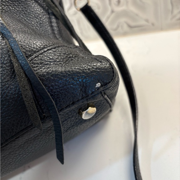 Rebecca Minkoff Sleek Black Leather Shoulder Bag with Strap - Picture 8 of 10